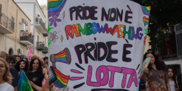 Gogna mediatica contro chi ha partecipato al Pride di Bacoli, Cgil Napoli e Campania: “Presentate mozioni contro l’odio in rete”